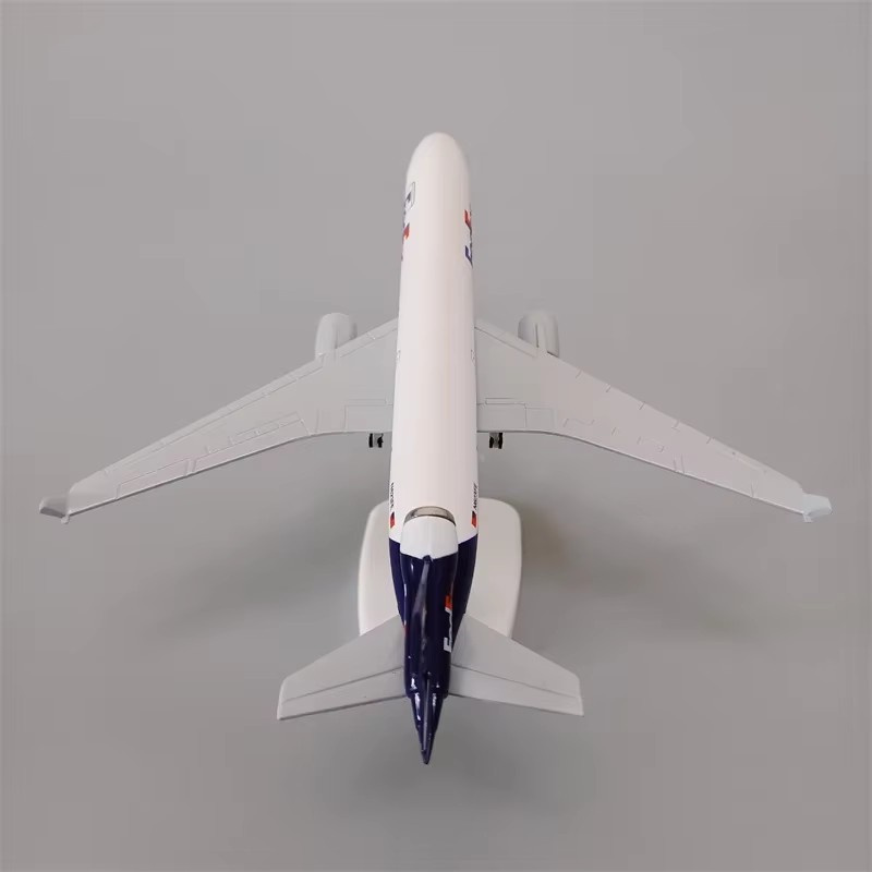 Model pesawat 20cm Air Fedex E - Model Kit Manual ulasan dan harga