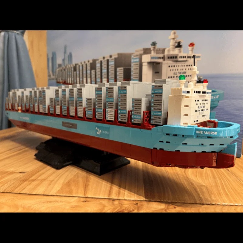 Kapal Kontainer Dual-Fuel 2026 - Model Kit Manual ulasan dan harga